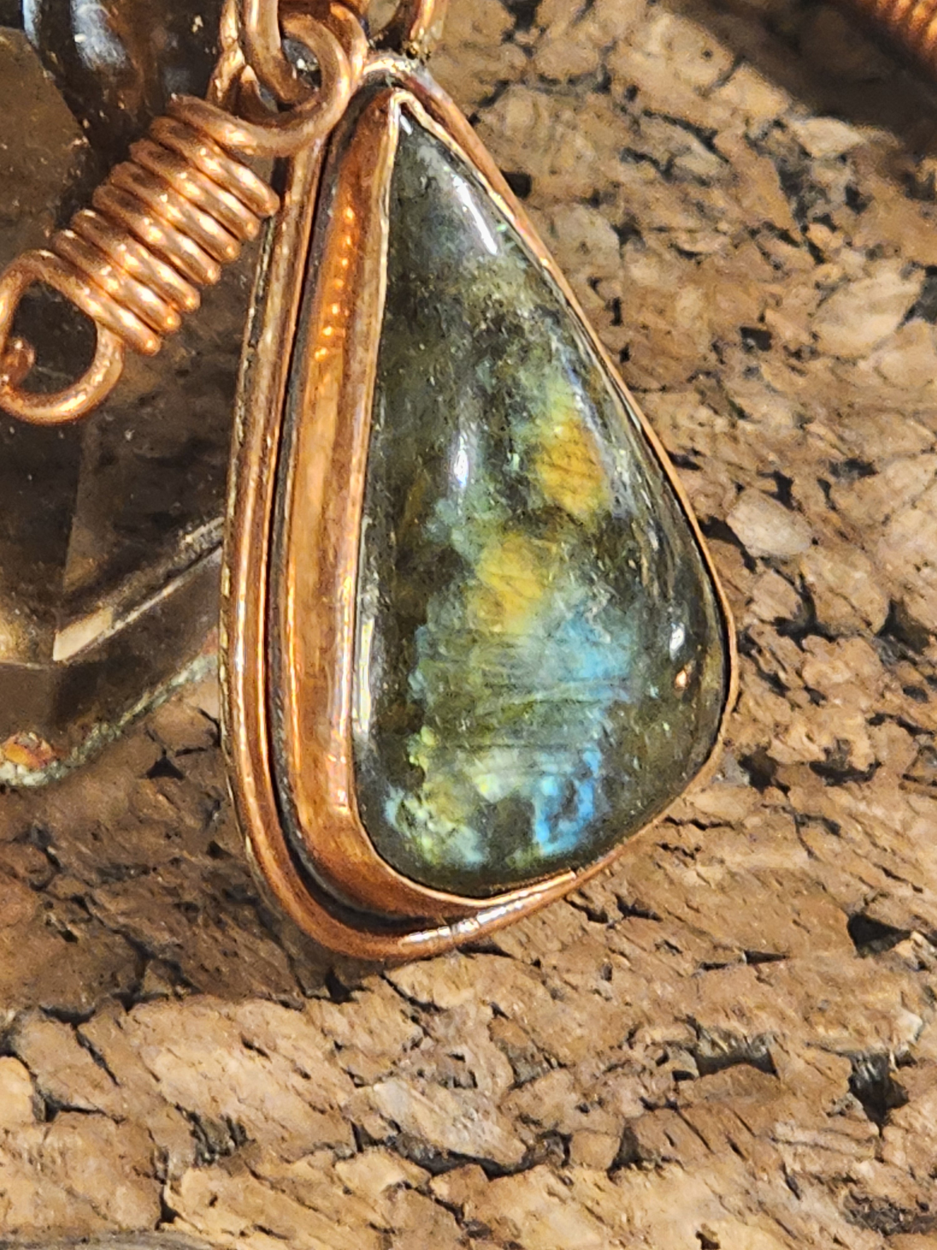 Labradorite Necklace in Copper